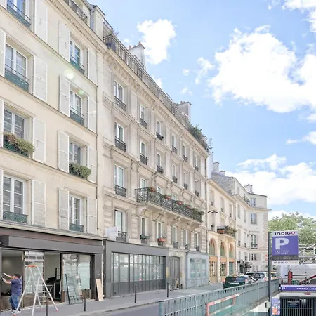 Appartamento Le Petit - Appt 6p 127 M² à Parigi